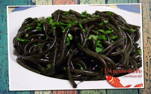 Pasta o riso al nero di seppia Pasta o riso al nero di seppia